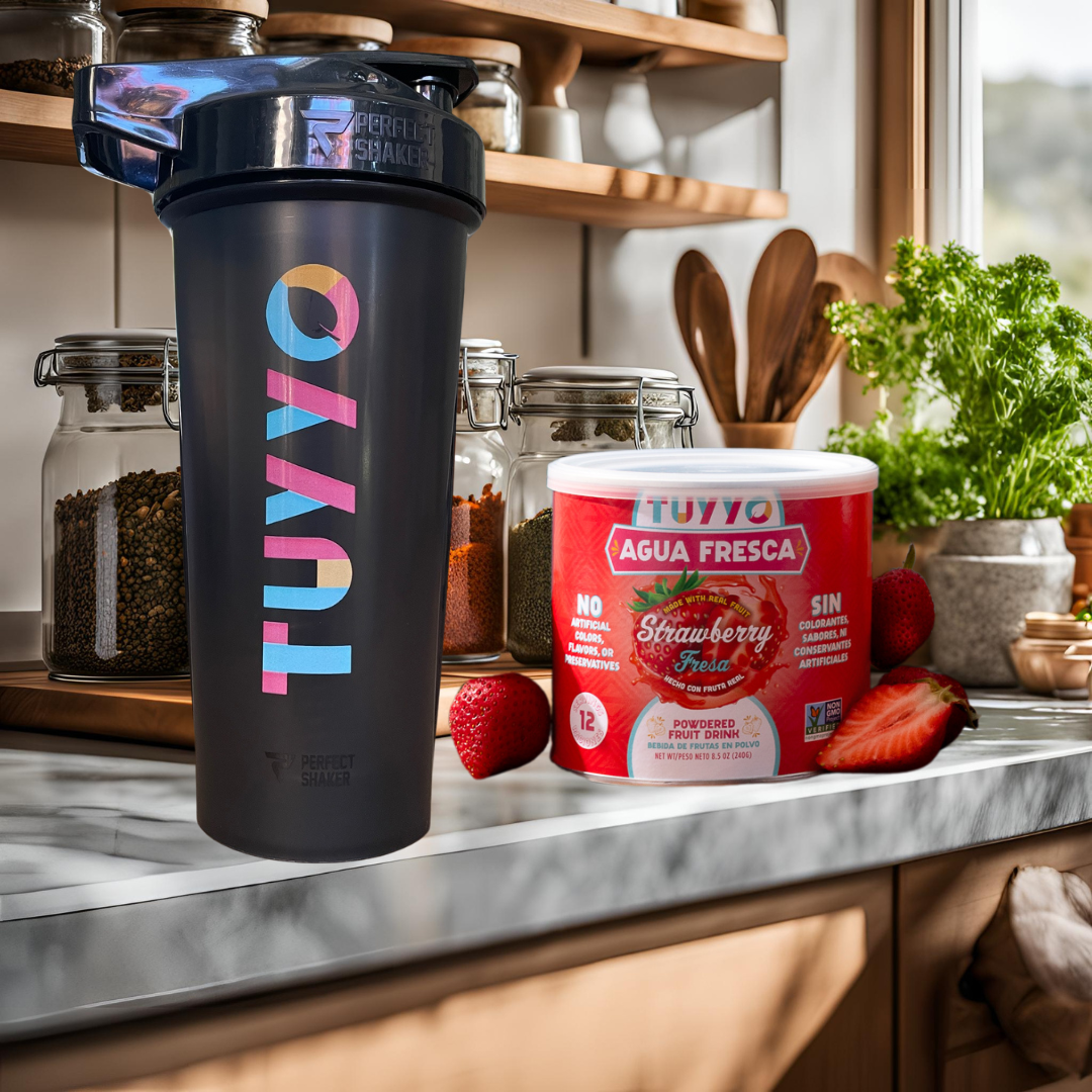 Shaker Bottle + Strawberry Agua Fresca Mix Bundle